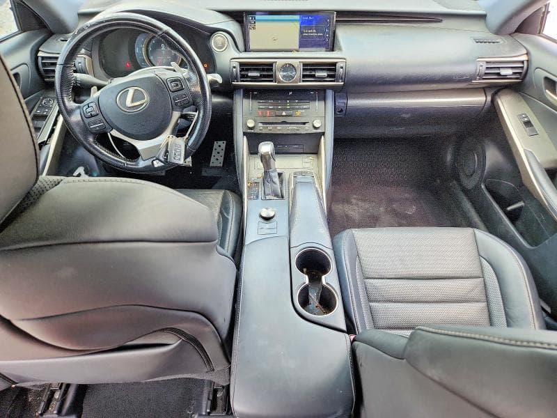 2017 LEXUS IS 300 8