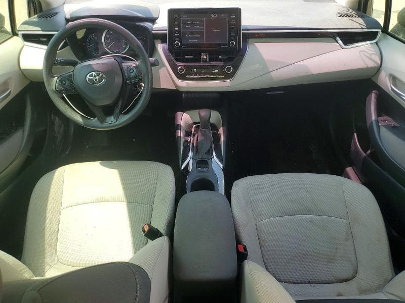 2021 TOYOTA COROLLA LE LE 8