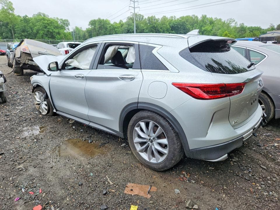 2019 INFINITI QX50 BASE 2