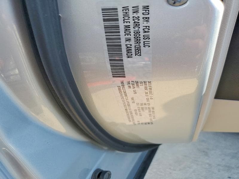 2024 CHRYSLER PACIFICA TOURING L 13