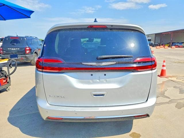 2024 CHRYSLER PACIFICA TOURING L 6