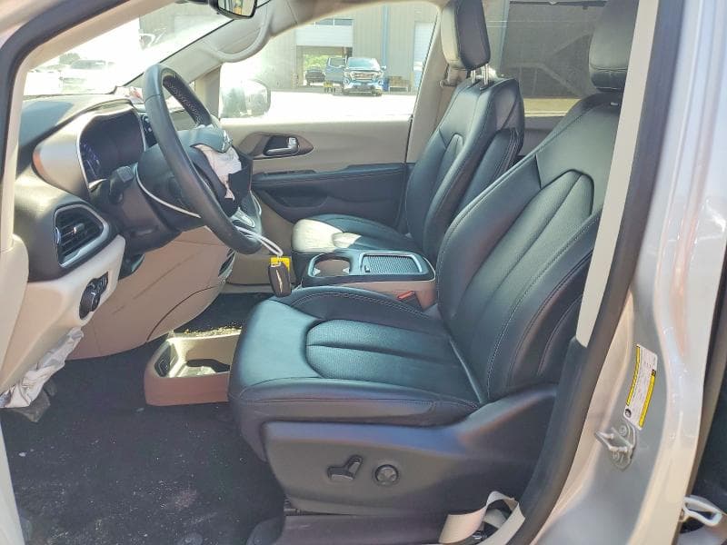 2024 CHRYSLER PACIFICA TOURING L 7