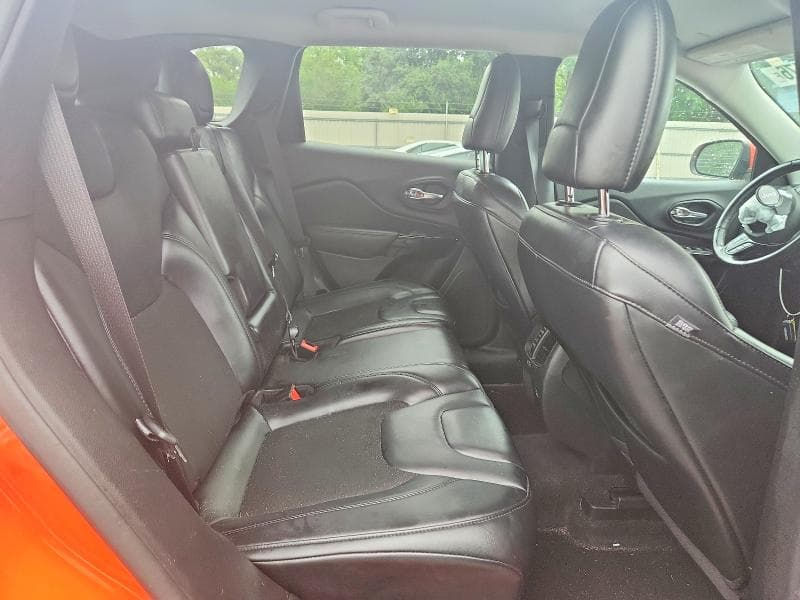 2021 JEEP CHEROKEE LATITUDE PLUS 11