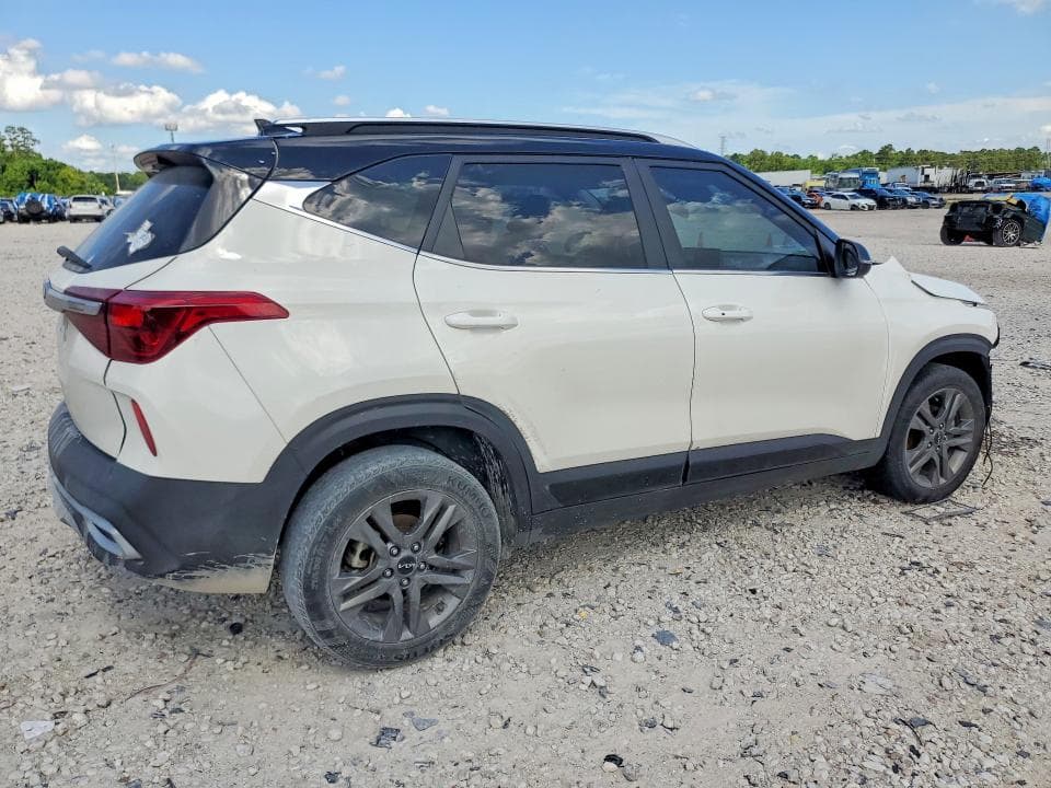 2022 KIA SELTOS S 3