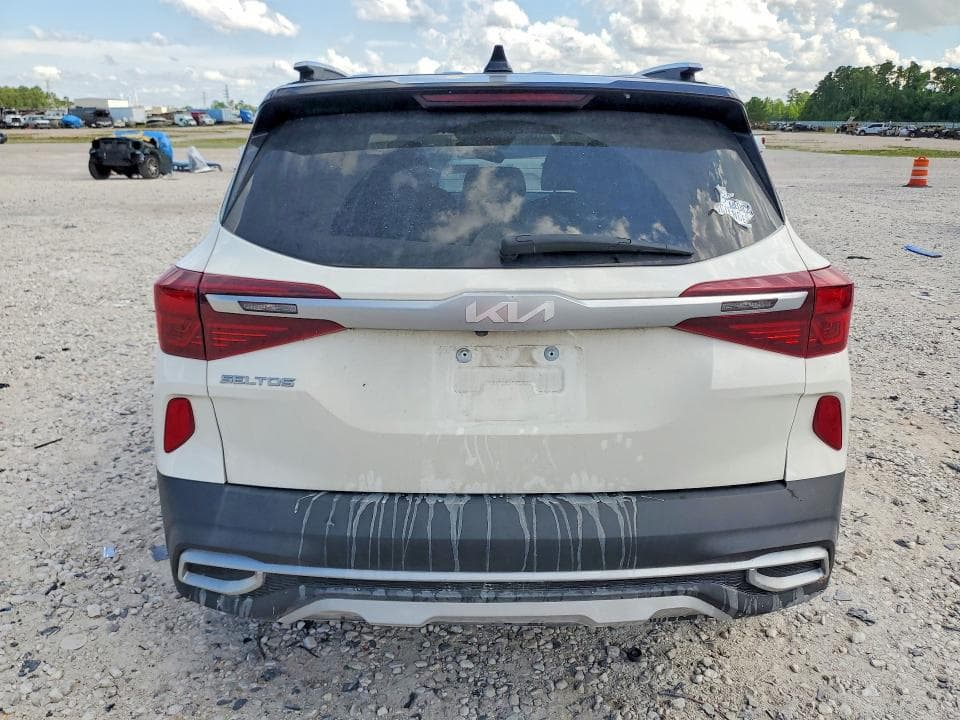 2022 KIA SELTOS S 6