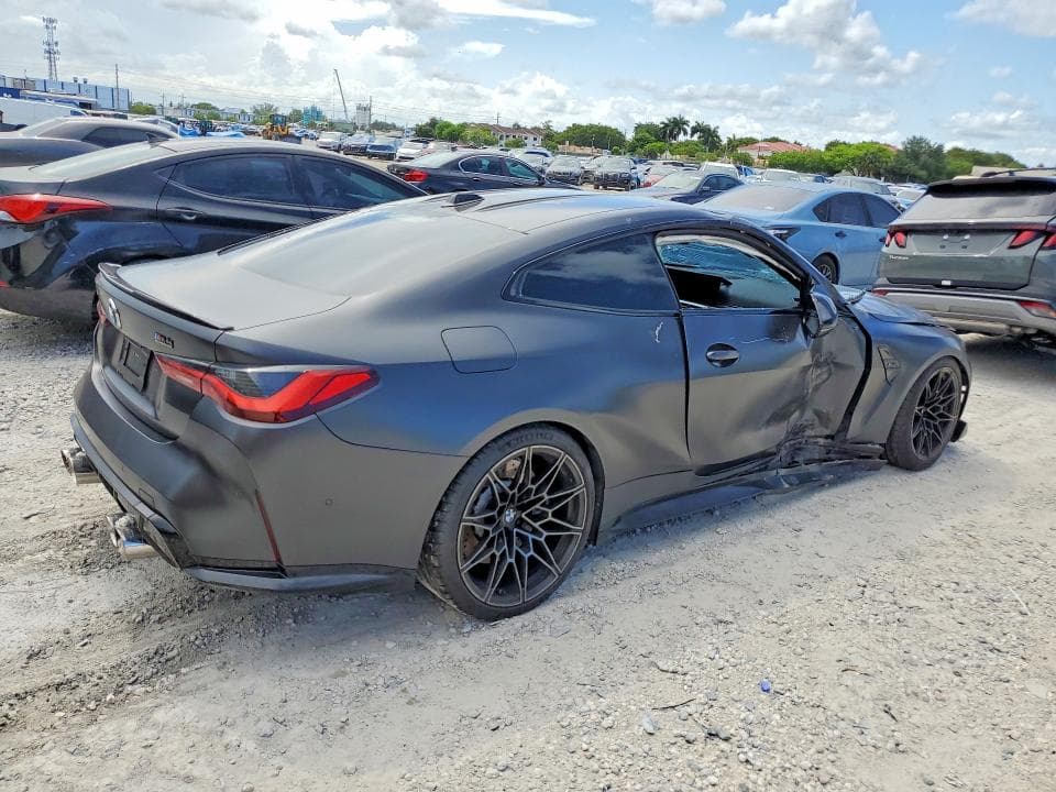 2024 BMW M4 COMPETITION 3
