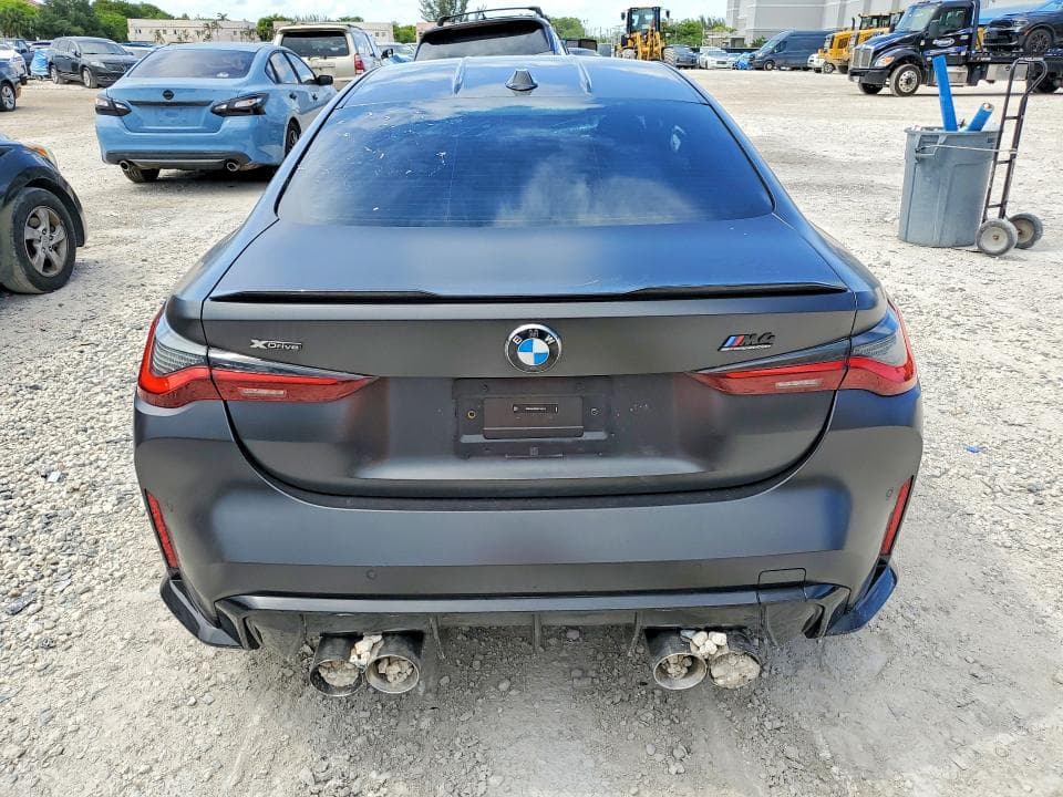 2024 BMW M4 COMPETITION 6