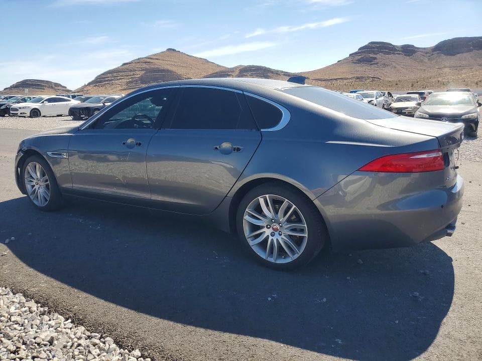 2017 JAGUAR XF PRESTIGE PRESTIGE 2