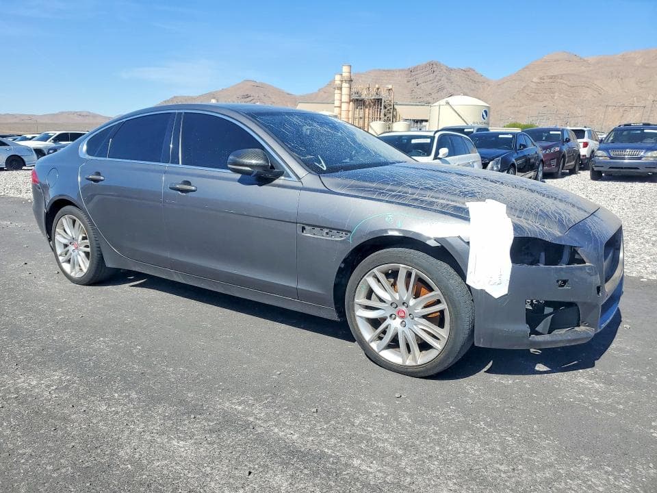 2017 JAGUAR XF PRESTIGE PRESTIGE 4