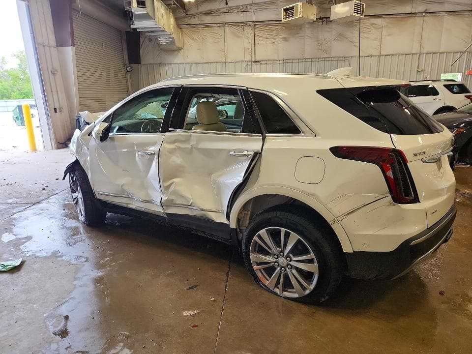 2025 CADILLAC XT5 PREMIUM LUXURY PREMIUM LUXURY 3