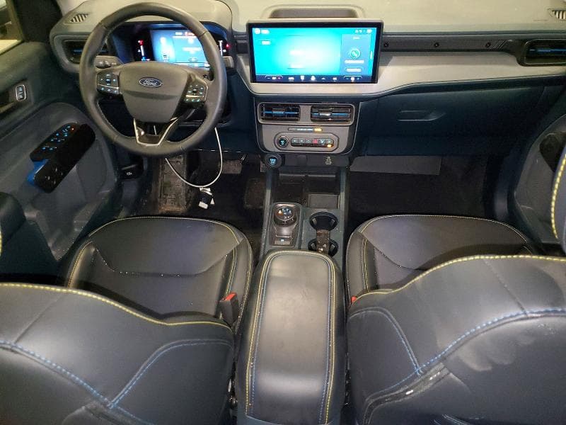 2025 FORD MAVERICK LOBO LOBO 8