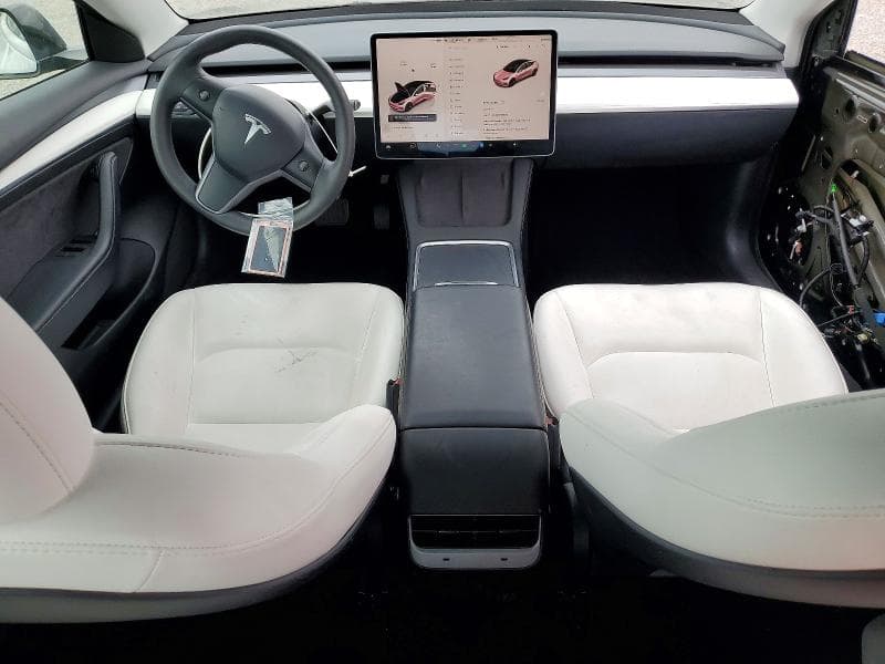 2023 TESLA MODEL 3 8