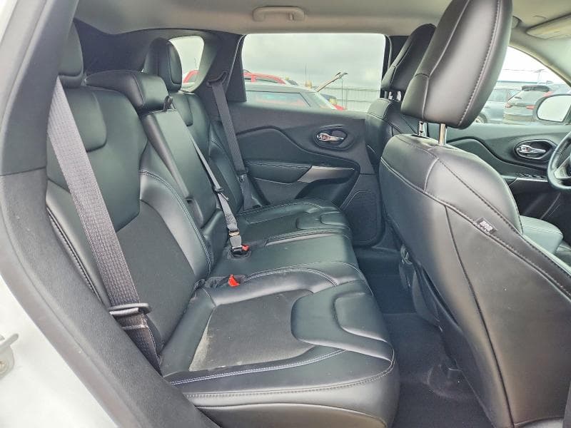 2021 JEEP CHEROKEE LATITUDE PLUS 11