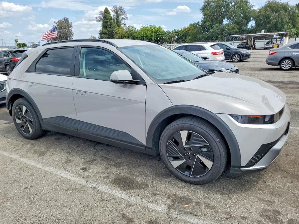 2025 HYUNDAI IONIQ 5 SEL 4