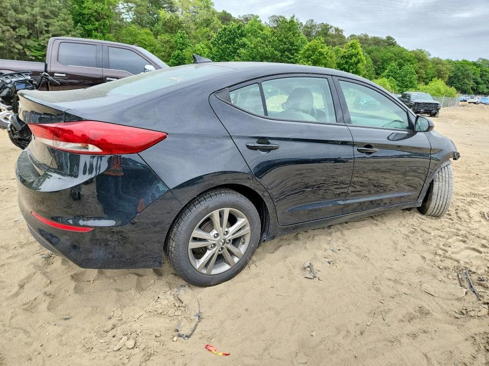 2017 HYUNDAI ELANTRA SE SE 3