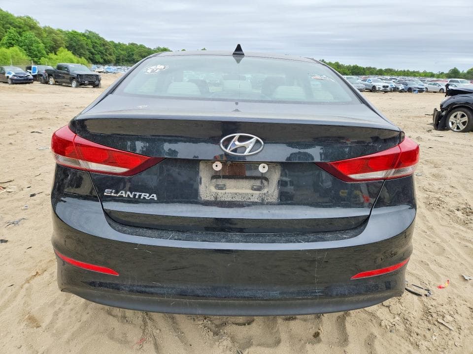 2017 HYUNDAI ELANTRA SE SE 6
