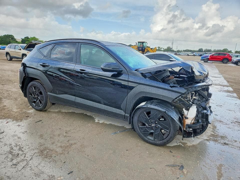 2026 HYUNDAI KONA SEL SPORT 4