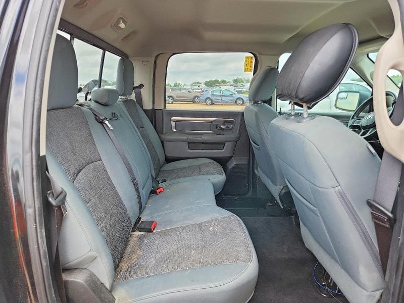2017 RAM 1500 SLT 11