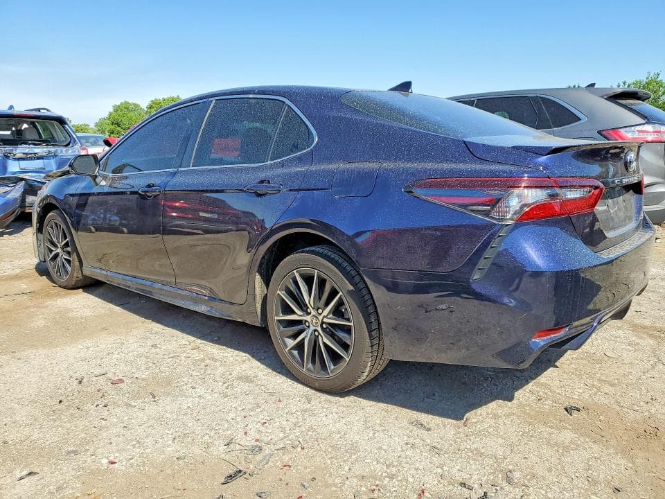 2021 TOYOTA CAMRY SE 2