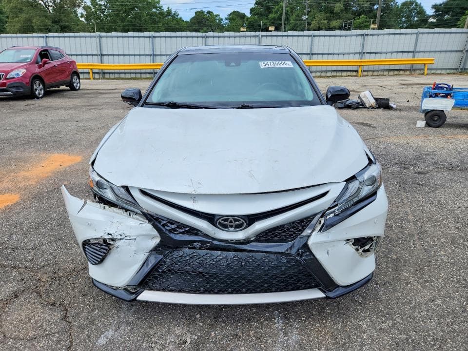 2019 TOYOTA CAMRY XSE V6 5
