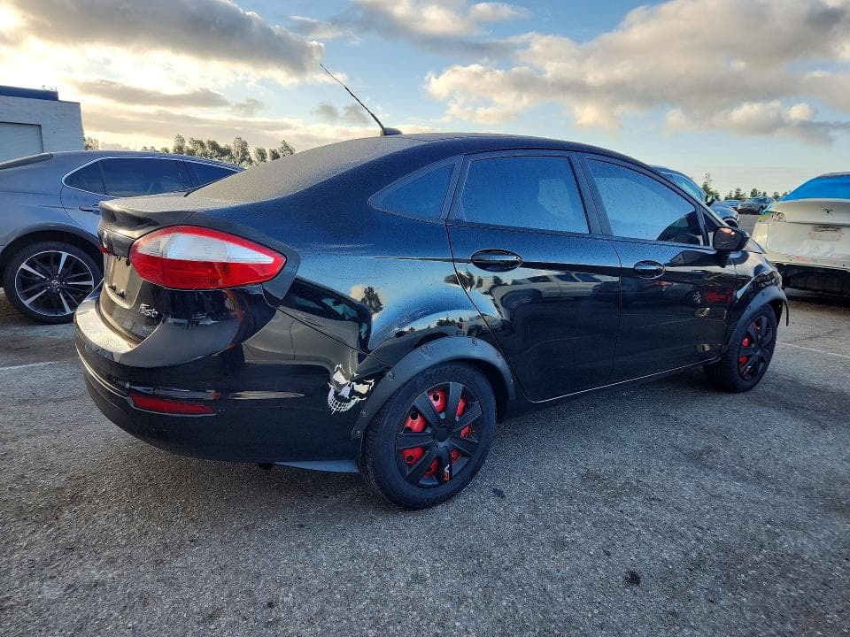 2018 FORD FIESTA S 3