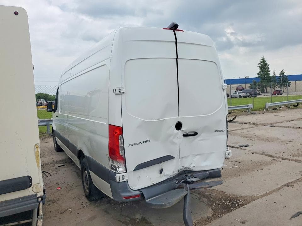 2023 MERCEDES-BENZ SPRINTER 2500 2