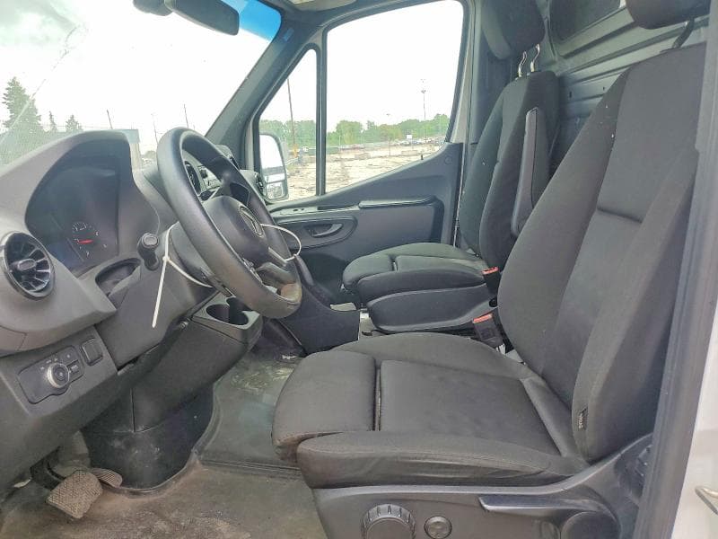 2023 MERCEDES-BENZ SPRINTER 2500 7
