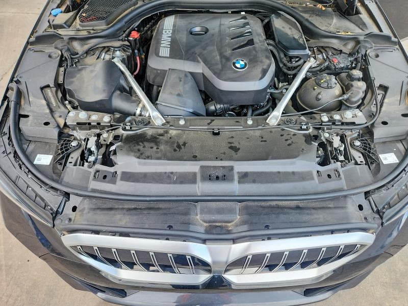 2025 BMW 530 I 11
