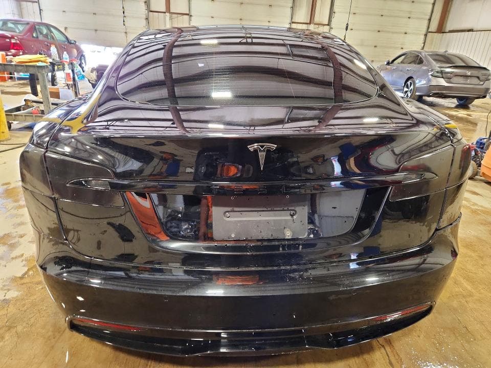 2021 TESLA MODEL S 6