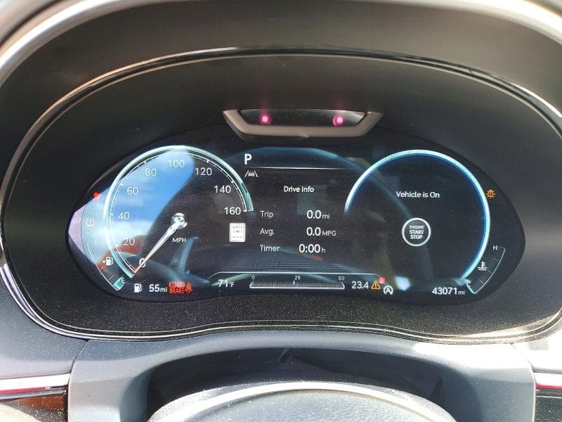 2023 GENESIS GV70 2.5T STANDARD 2.5T STANDARD 9