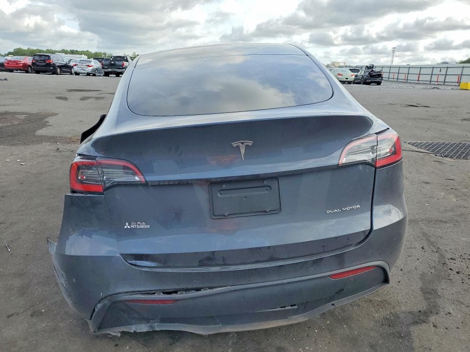 2021 TESLA MODEL Y 6