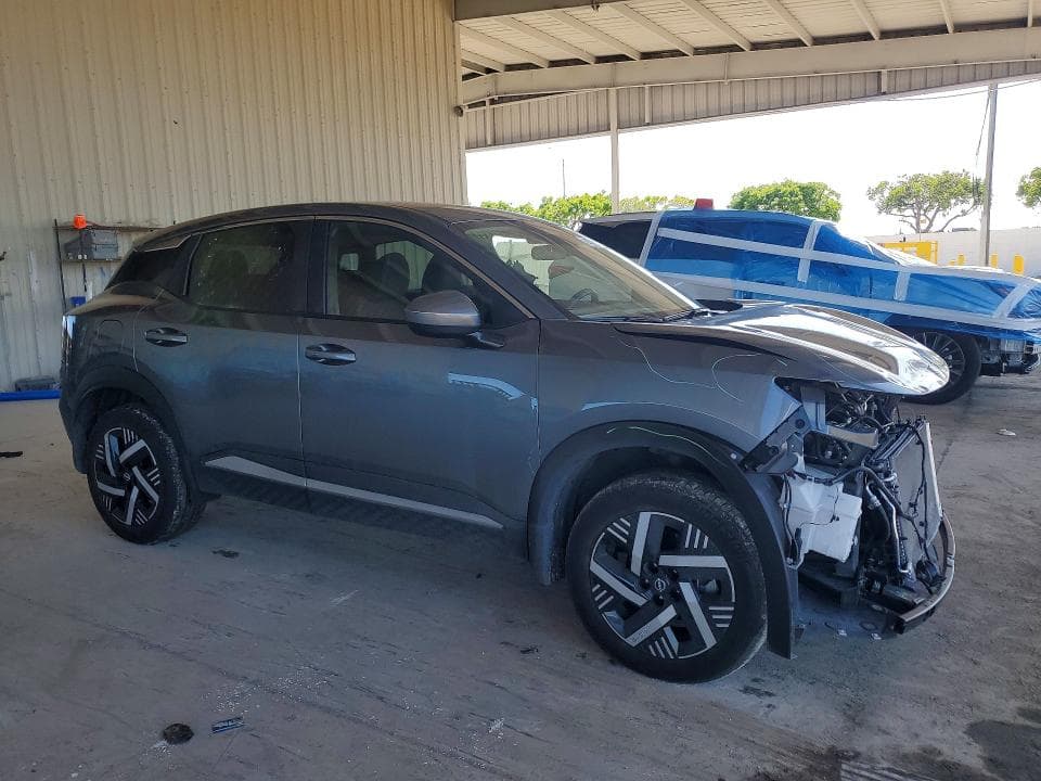 2025 NISSAN KICKS SV 4