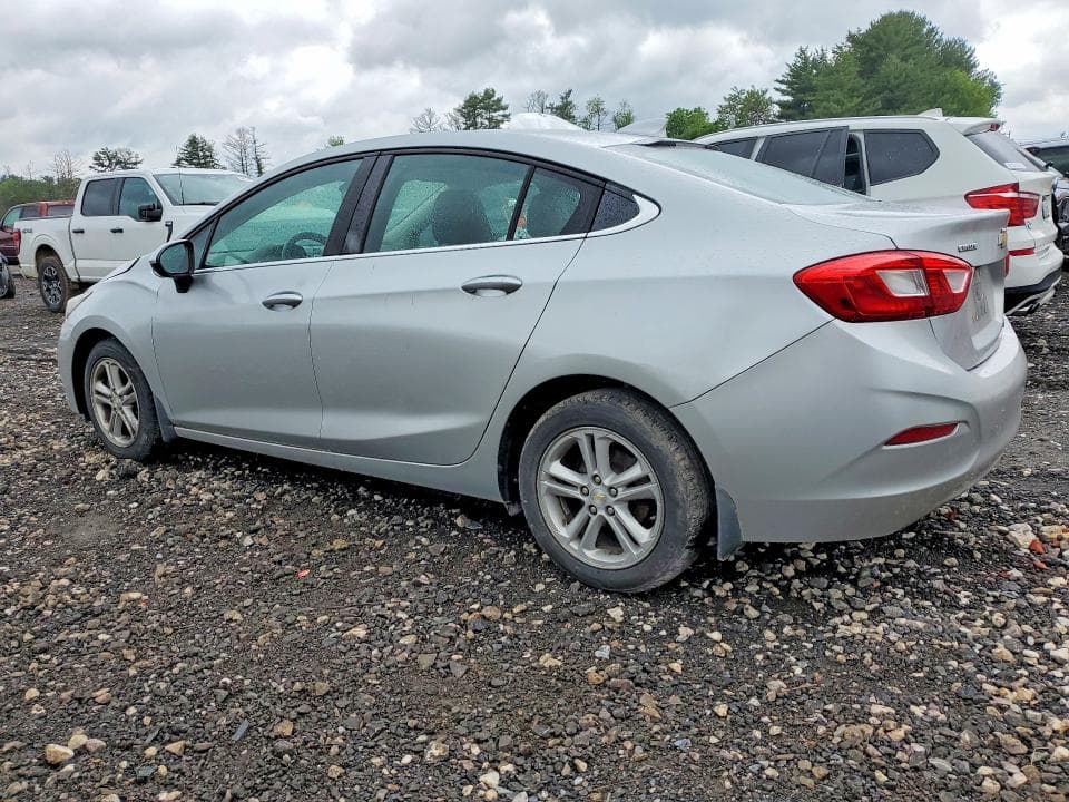 2017 CHEVROLET CRUZE LT 2