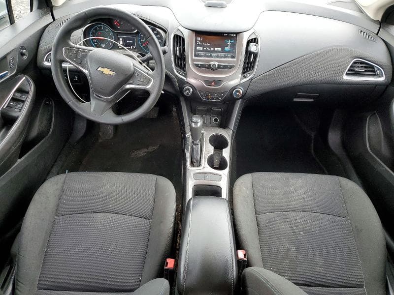 2017 CHEVROLET CRUZE LT 8