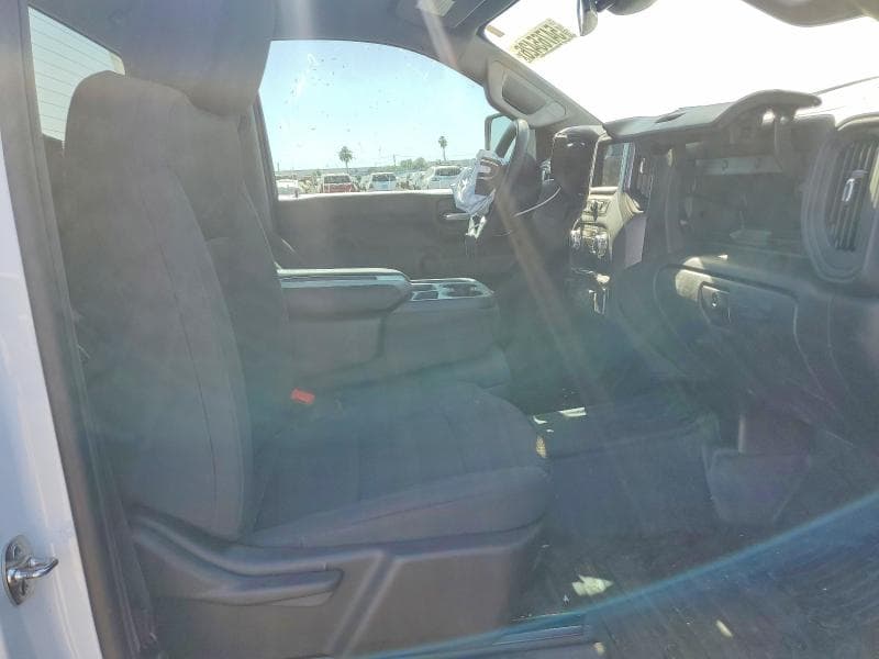 2025 GMC SIERRA 5