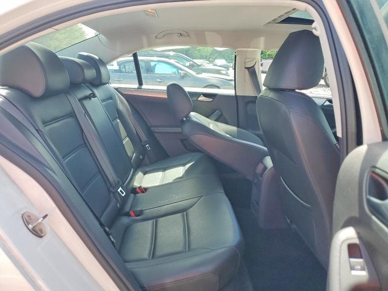 2017 VOLKSWAGEN JETTA SE SE 10