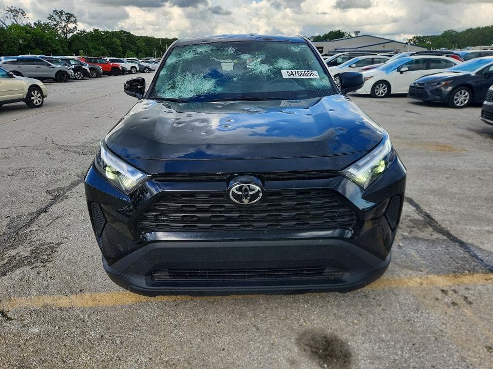 2023 TOYOTA RAV4 LE LE 5
