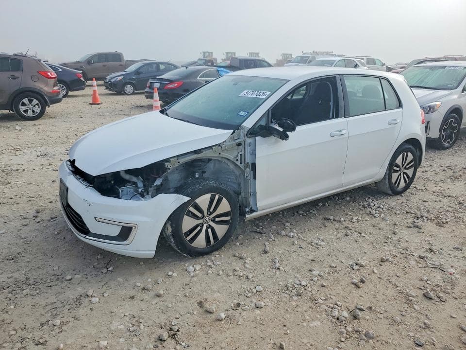 2017 VOLKSWAGEN E-GOLF SE - 1
