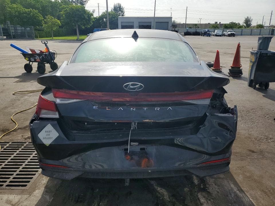2022 HYUNDAI ELANTRA SEL 6