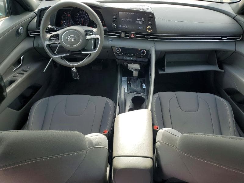 2022 HYUNDAI ELANTRA SEL 8