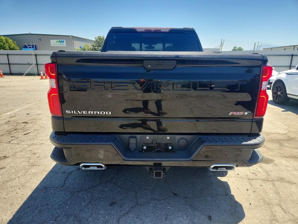 2020 CHEVROLET SILVERADO K1500 RST 6