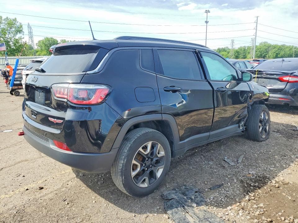 2018 JEEP COMPASS TRAILHAWK 3