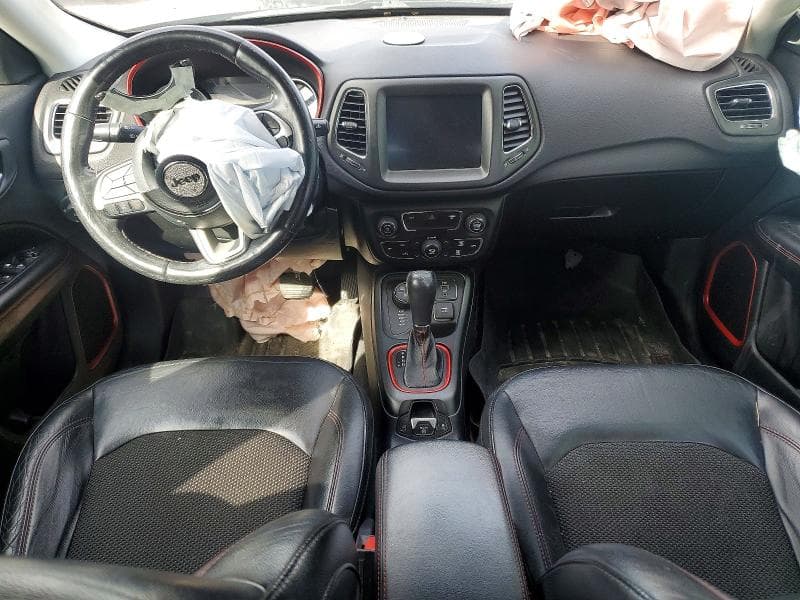 2018 JEEP COMPASS TRAILHAWK 8