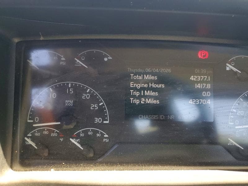 2025 VOLVO VNL VNL VNL 8