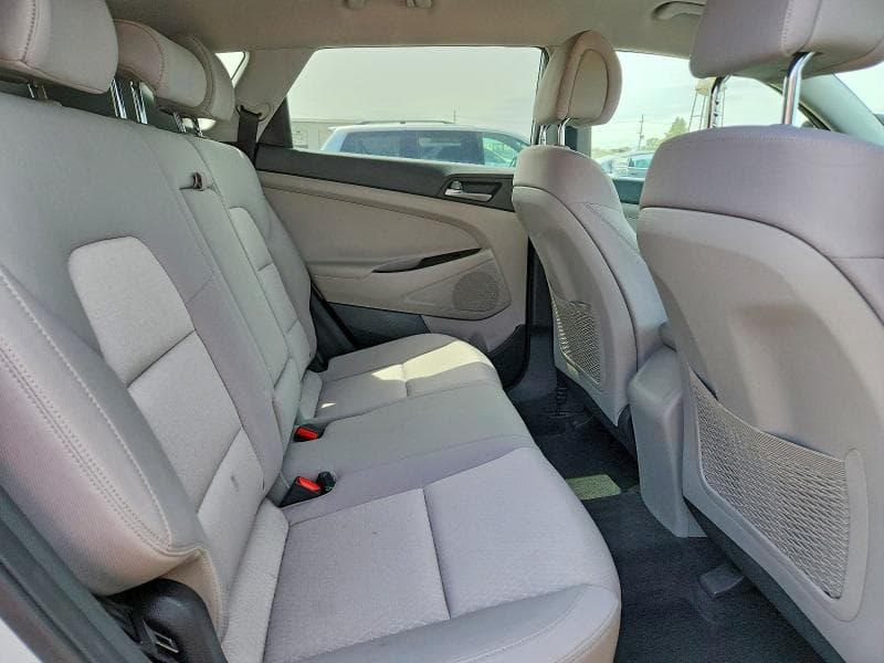 2017 HYUNDAI TUCSON SE SE 11