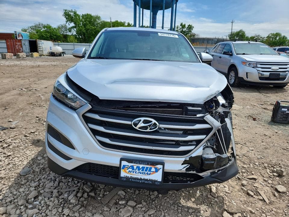 2017 HYUNDAI TUCSON SE SE 5