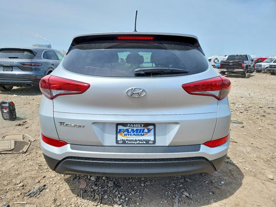 2017 HYUNDAI TUCSON SE SE 6