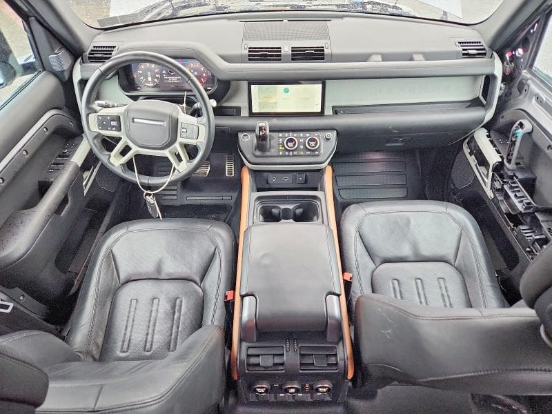 2020 LAND ROVER DEFENDER 110 HSE 8