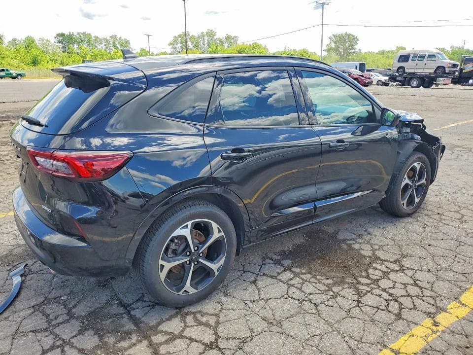 2024 FORD ESCAPE ST LINE SELECT 3