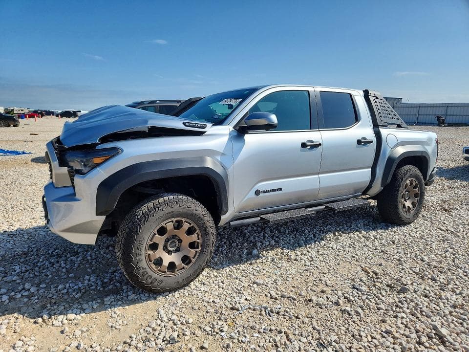 2025 TOYOTA TACOMA TRAILHUNTER HV - 1